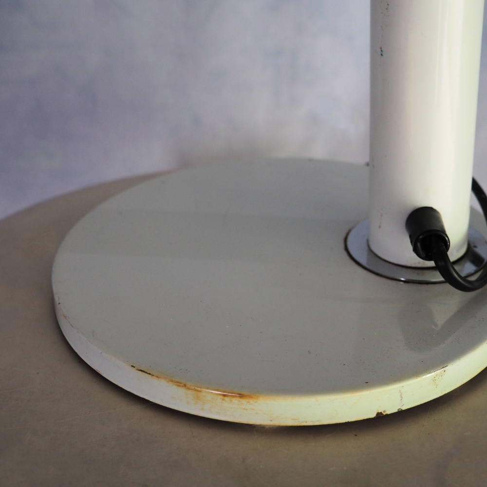 Hala Zeist Gooseneck White Eyeball Desk Lamp